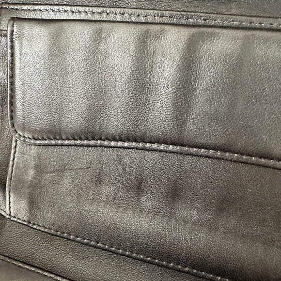 CHANEL Black Lambskin Leather Wallet - Picture 10 of 16